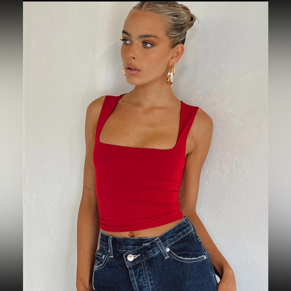 Princess Polly: Back in Time. Red. Square neck tank top. Full/Cropped. (Fit 2-6)